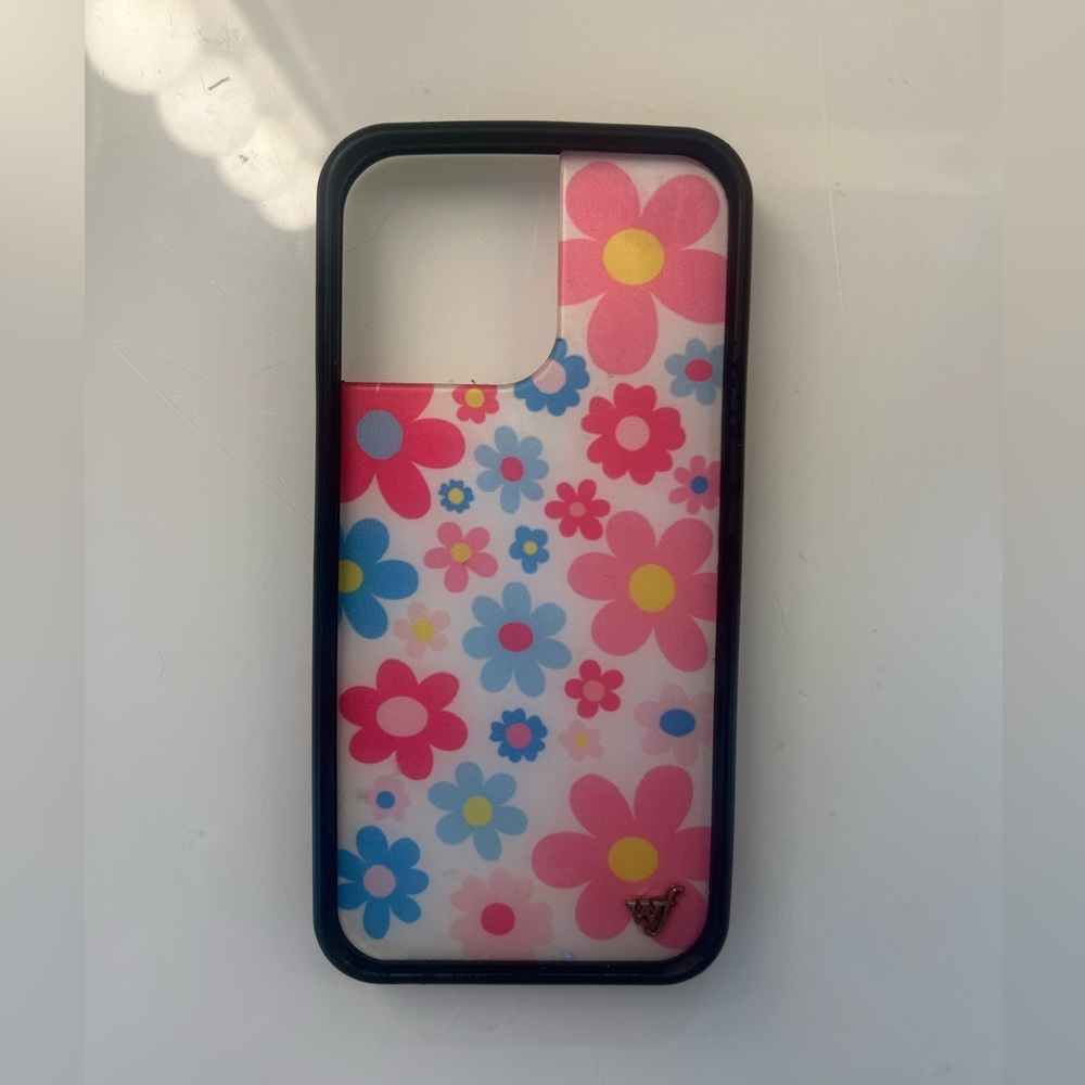 the cutest wildflower phone case !! iPhone 13 pro max